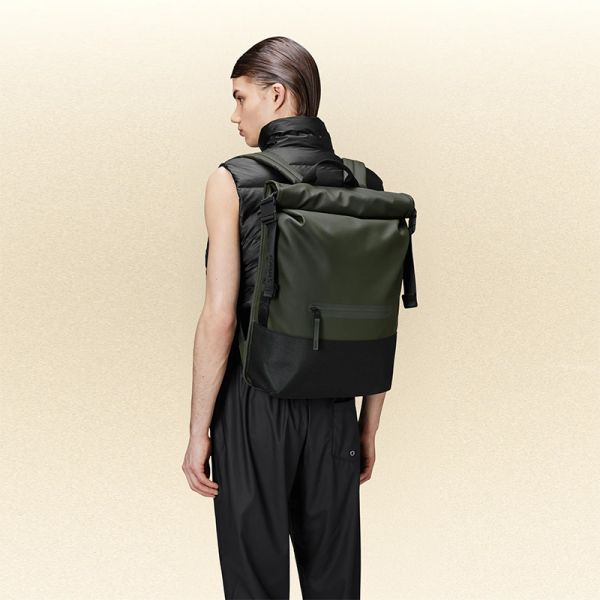 RAINS TRAIL ROLLTOP BACKPACK GREEN  
